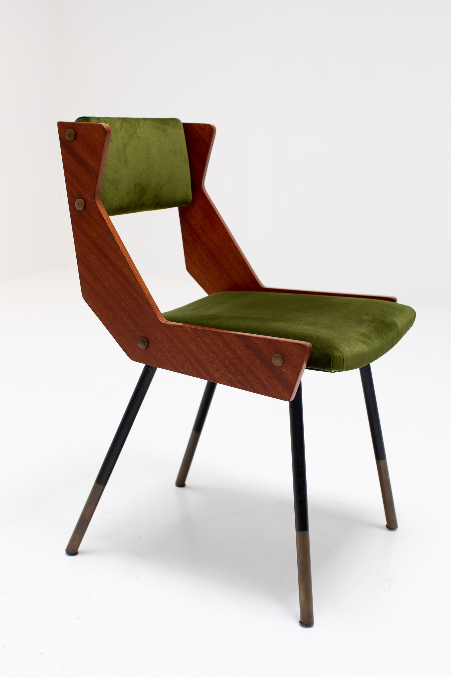 Gianfranco Frattini chairs 